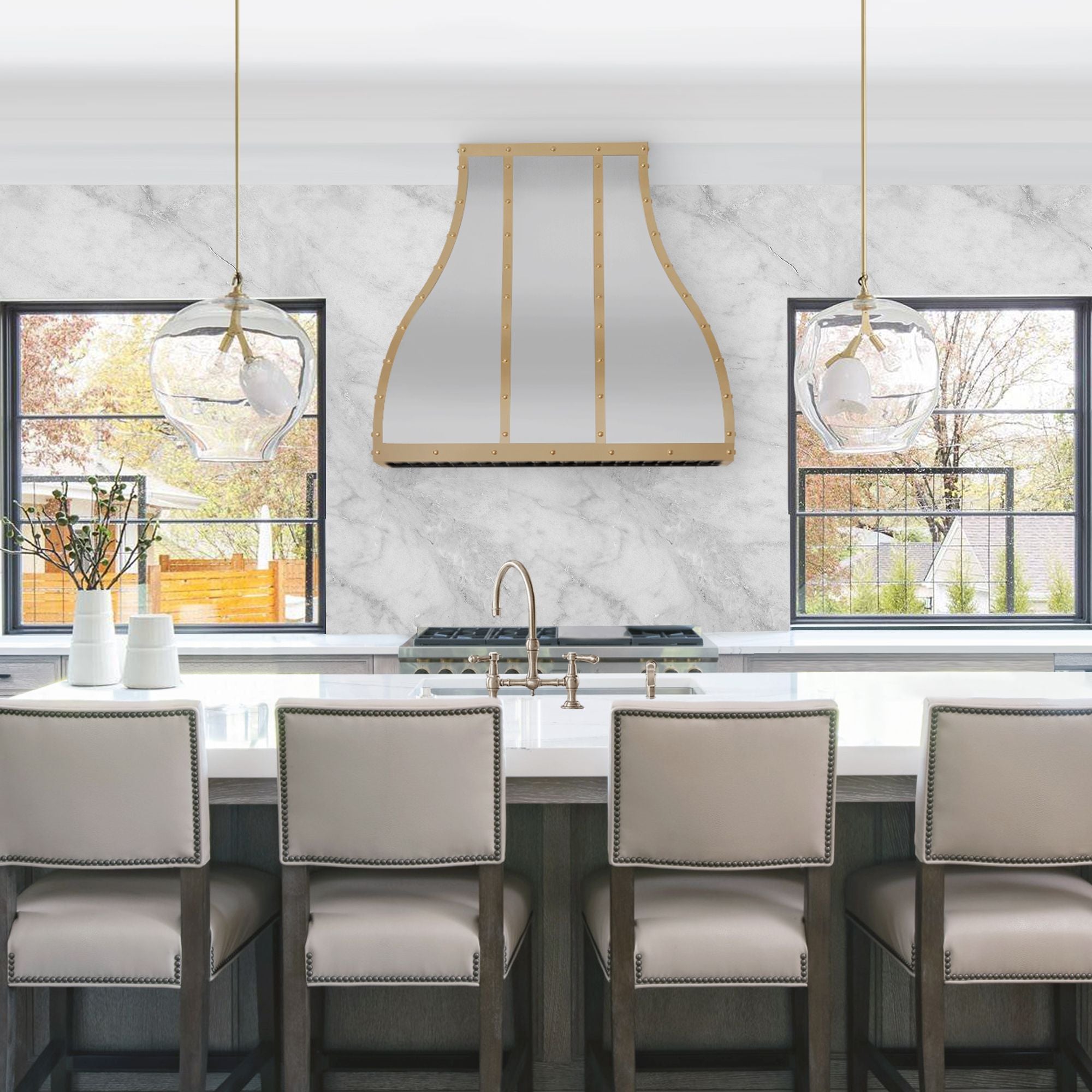 Wall Mount Brushed Stainless Steel Range Hood with Brass Straps