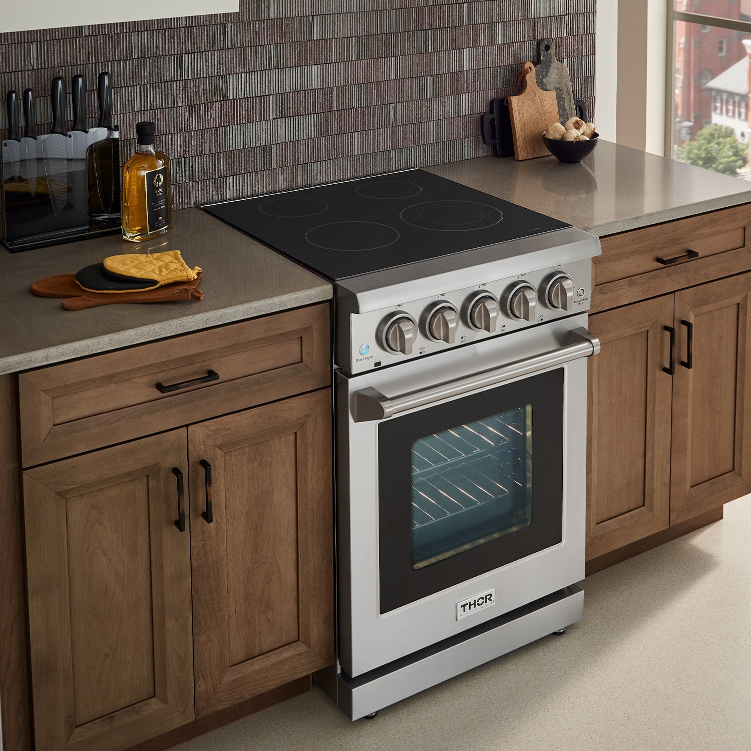 Thor 24 Inch 3.73 cu. ft. Professional Electric Range In Stainless Steel,  HRE2401