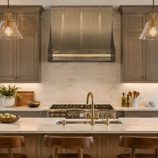 [CUSTOM] SINDA Handcrafted Curved Aged Brass Range Hood BRHC9-3TR